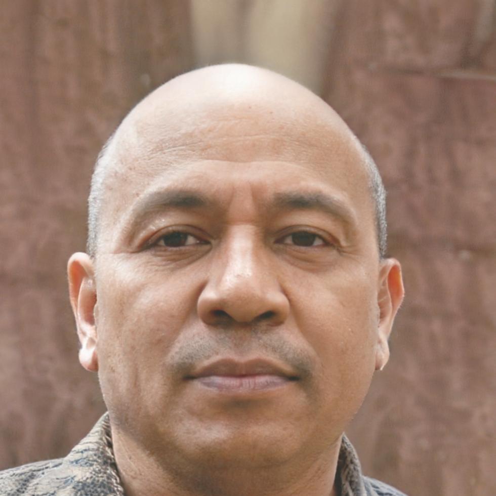 Retrato profesional de Teodoro Bermúdez